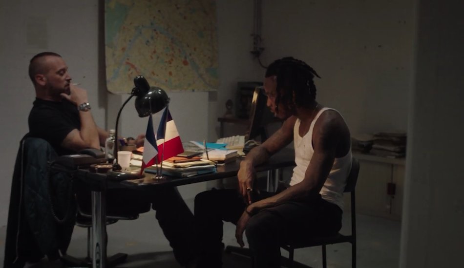 Illustration pour À voir&nbsp;: le dernier clip choc et symbolique du groupe FORM