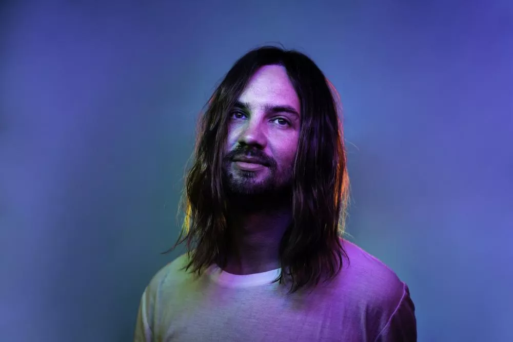 Illustration pour Kevin Parker : « Tame Impala est la musique qui se joue dans mon club ultime »