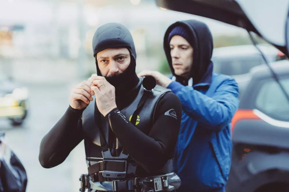 Illustration pour @goledzinowski-12