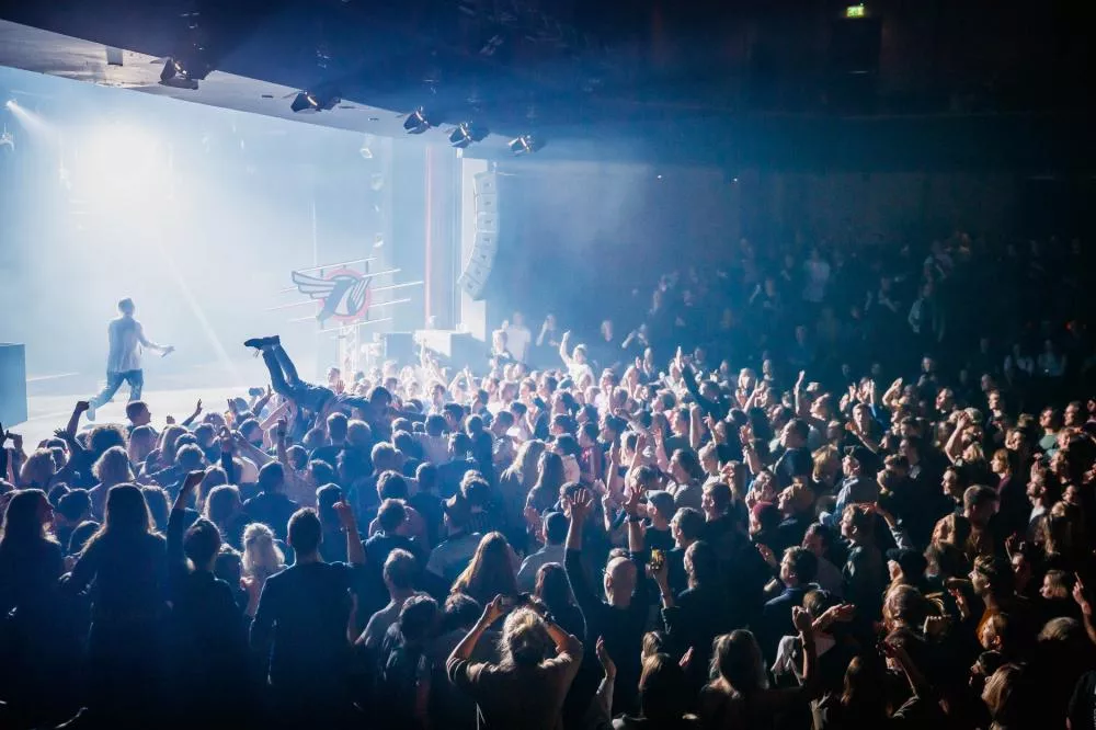 Illustration pour Ces 5 filles qui ont marqué le festival Eurosonic 2020