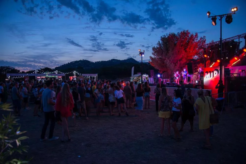 Illustration pour Tsugi rejoint officiellement l&rsquo;équipe du MIDI Festival de Hyères