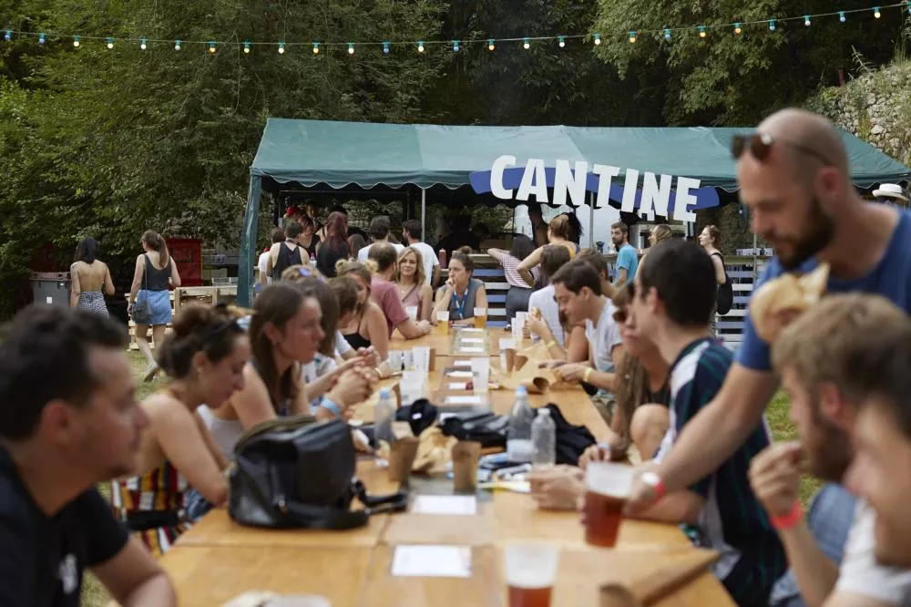 Illustration pour DB2019 – © MarineSaiah –  (2)