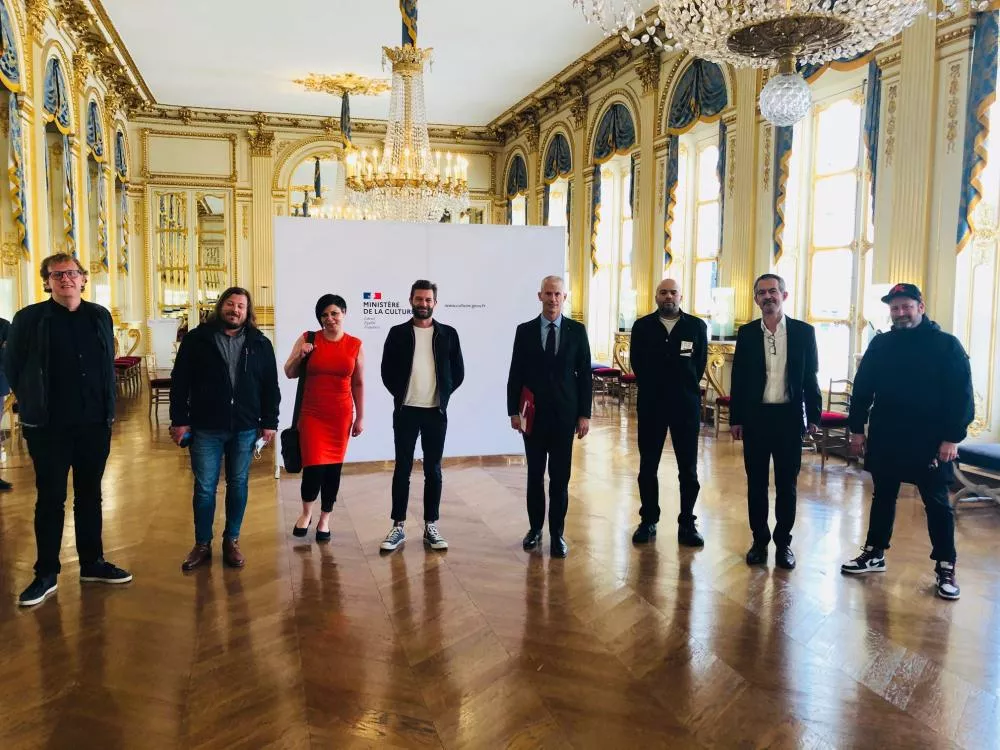 Illustration pour Retour de la fête en France&nbsp;: le ministre de la Culture a rencontré des acteurs du milieu