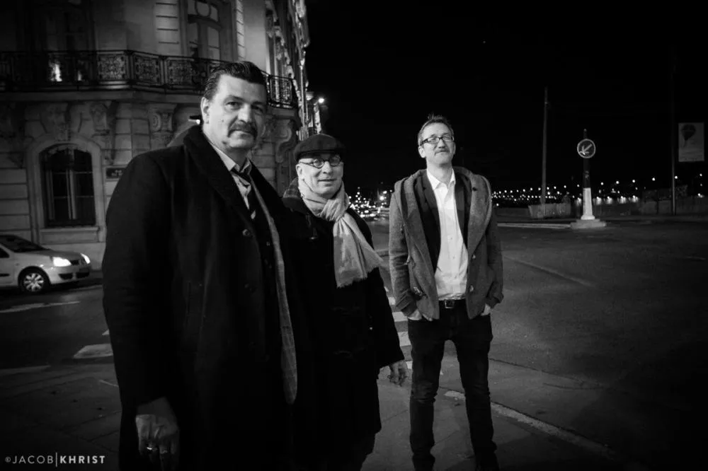 Illustration pour 83207231_10159315819192166_6677896326702694400_o