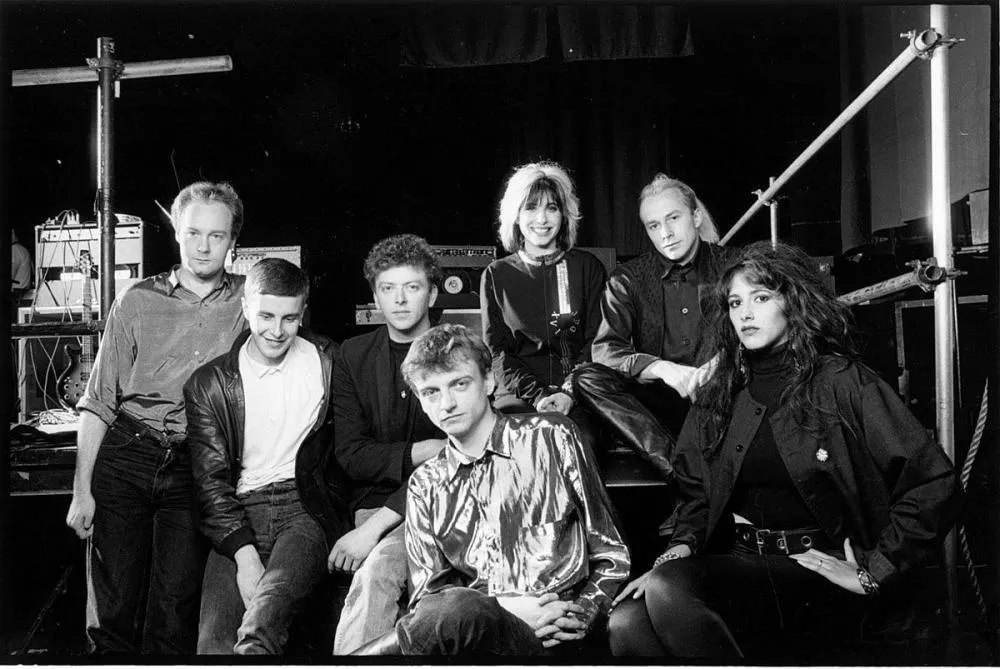 Illustration pour À voir : les 16 premières minutes d’un documentaire retraçant toute l’histoire du post-punk