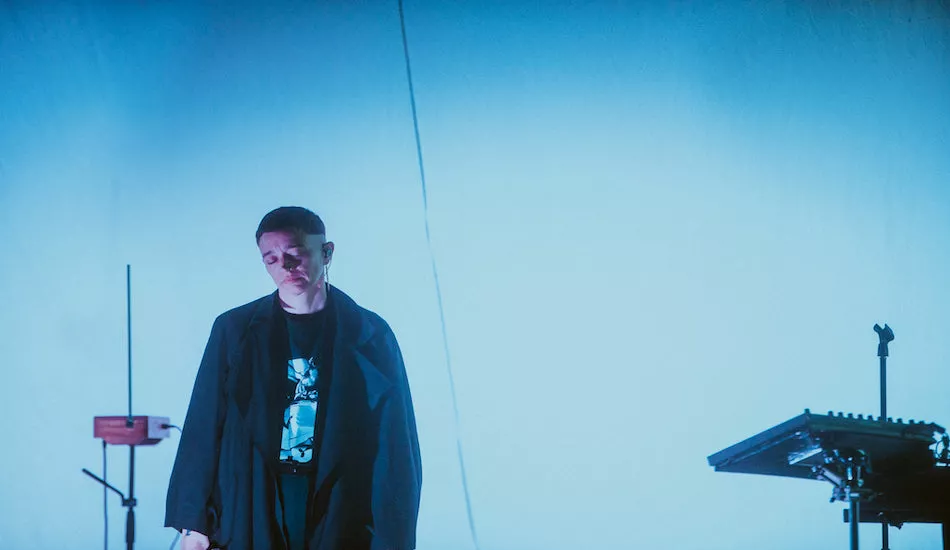 Illustration pour Avec le temps Rebeka Warrior