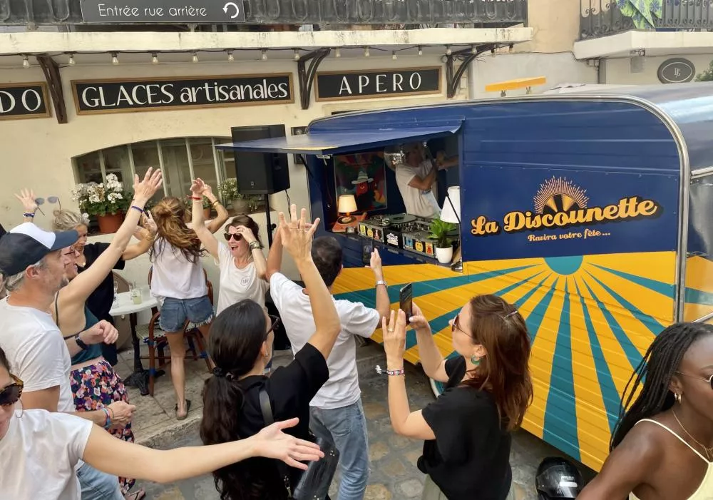 Illustration pour thumbnail_IMG_3262