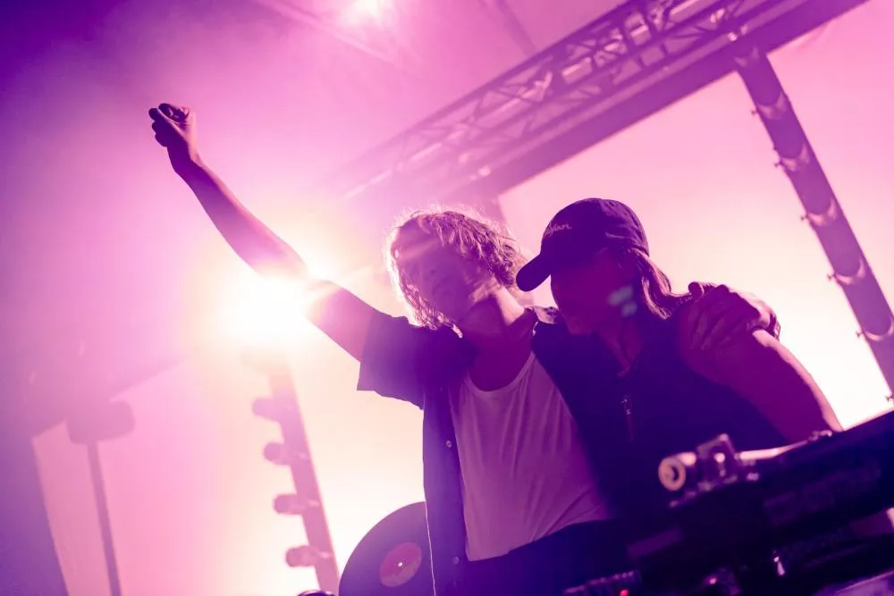 Illustration pour Daniel Avery &#038; Helena Hauff &#8211; credit David Boschet-min