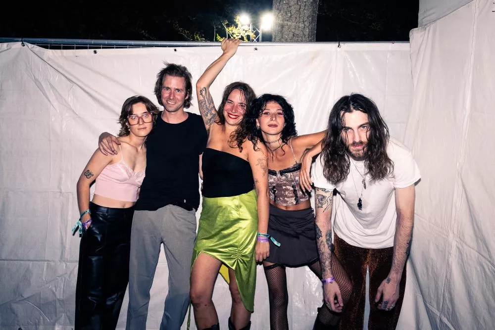 Illustration pour Ménades-1-min