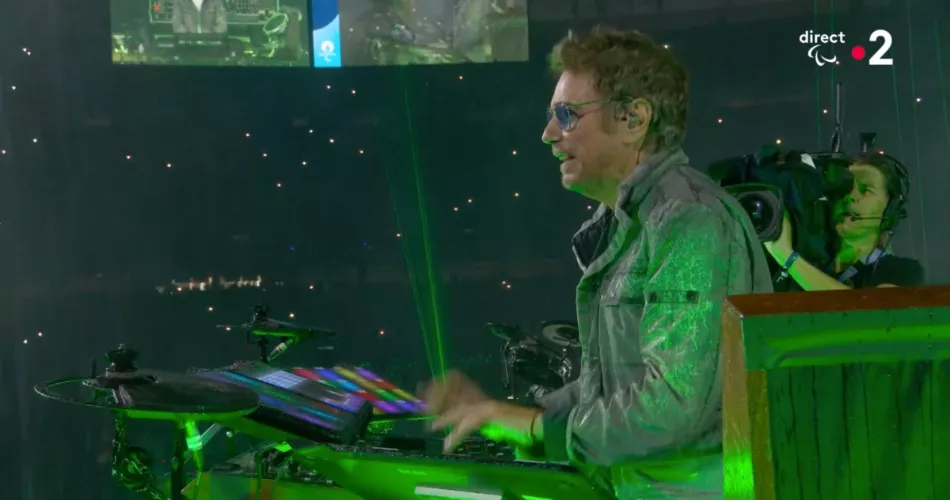 Illustration pour jyfgkuhlijompù