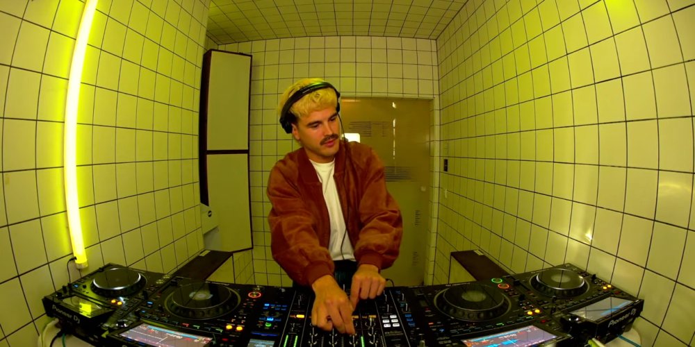 Capture d’écran live de Pubs chez Hör © Bubs