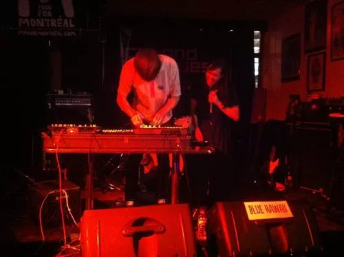 Illustration pour Tsugi parie sur&nbsp;: Blue Hawaii