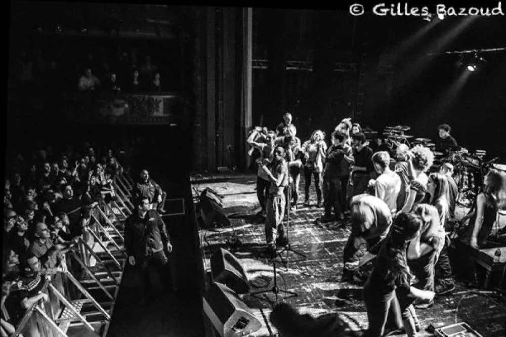 Illustration pour En direct de Tricky et Glass Animals au Trianon