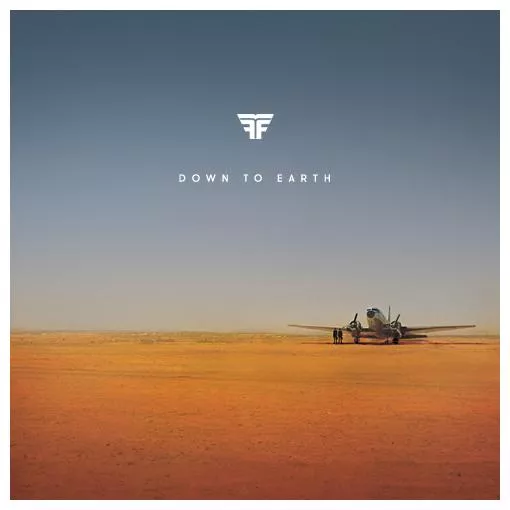 Illustration pour Chronique&nbsp;: Flight Facilities – Down To Earth