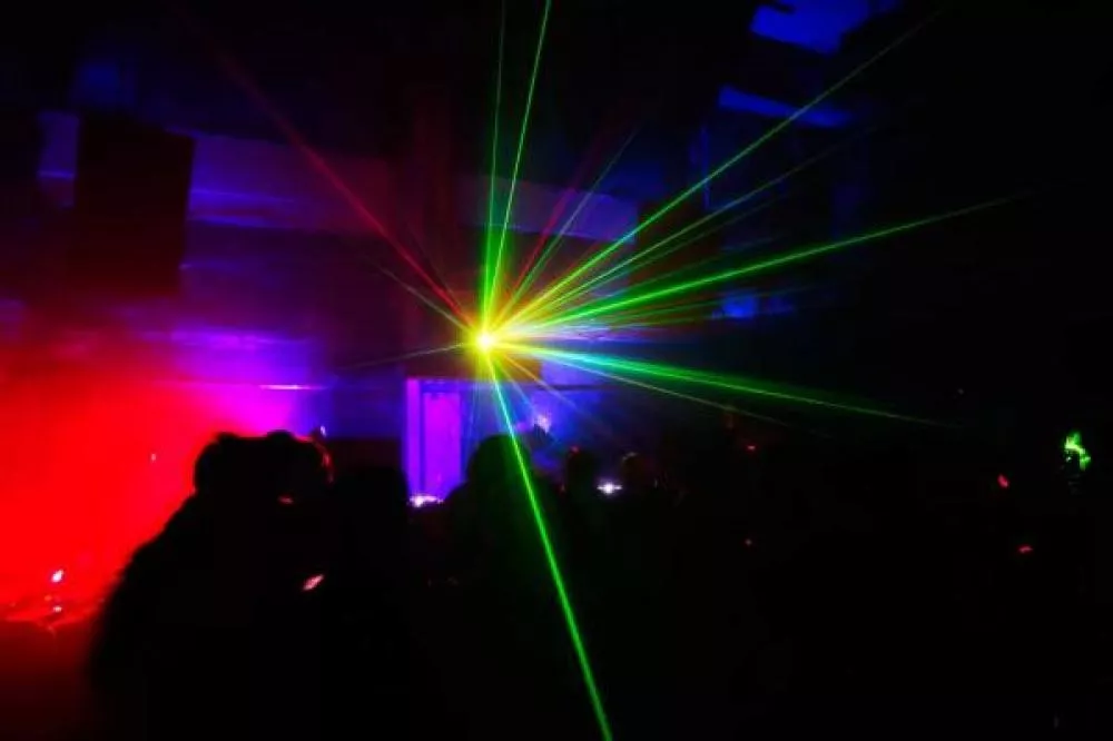 Illustration pour En direct de Magic Waves Festival à Berlin