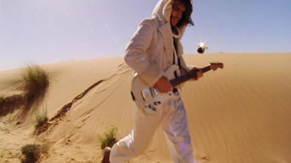 Illustration pour Rencontre avec LA Priest à l&rsquo;occasion de la sortie de son premier album