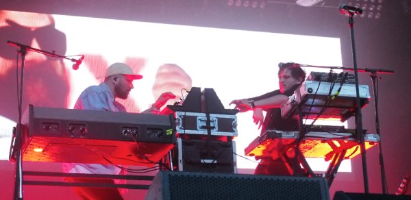 Illustration pour On y était… The Shoes et Super Discount au festival Fnac Live