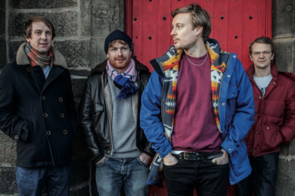 Illustration pour Entre deux pintes et une assiette de haggis, Django Django nous a parlé de son nouvel album