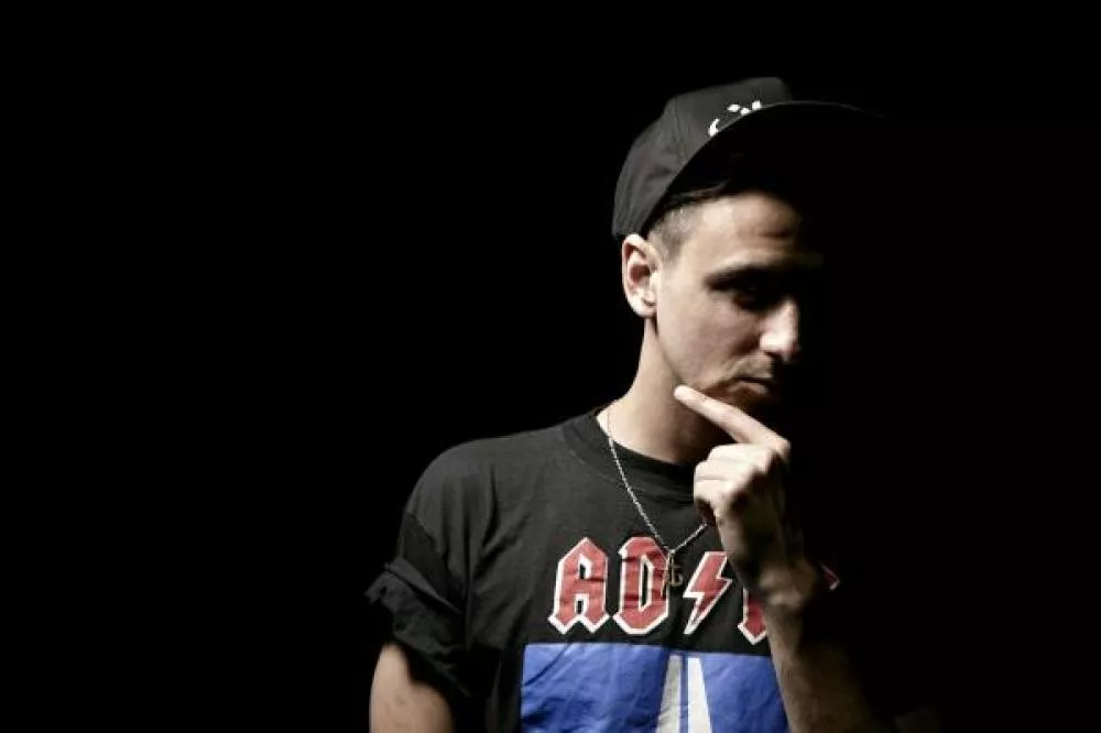 Illustration pour Boys Noize a remixé « Planet Rock » d&rsquo;Afrika Bambaataa