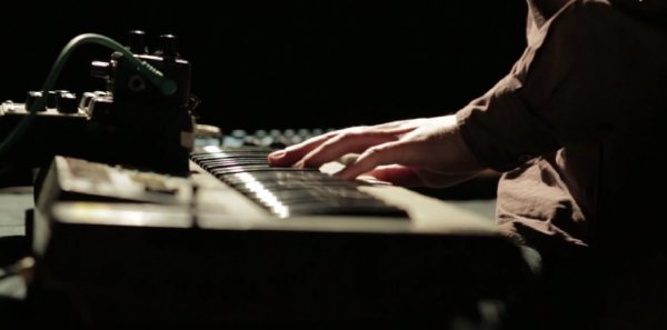 Illustration pour Exclu&nbsp;: Baron Retif & Concepcion Perez en session Findspire