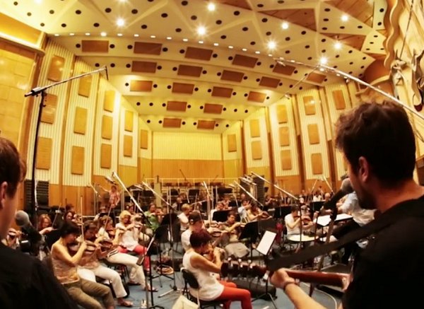 Illustration pour Exclu&nbsp;: We Are Match en session orchestrale