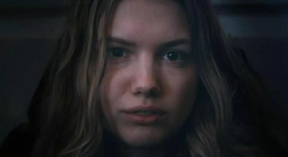 Illustration pour Mondkopf a composé la BO de l&rsquo;intrigant film « Bridgend » avec Hannah Murray