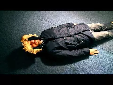 Illustration pour Clip&nbsp;: His Clancyness – « Safe Around The Edges »