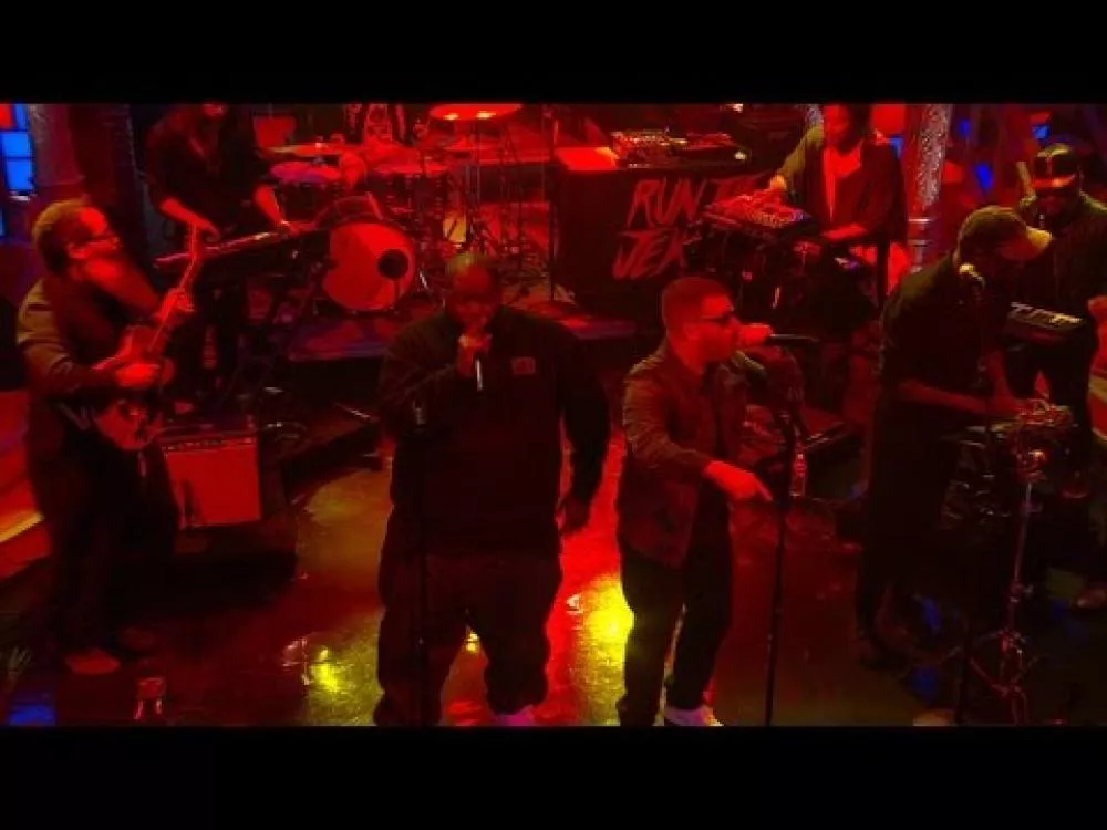 Illustration pour A voir&nbsp;: la performance endiablée de Run the Jewels ft. TV on the Radio