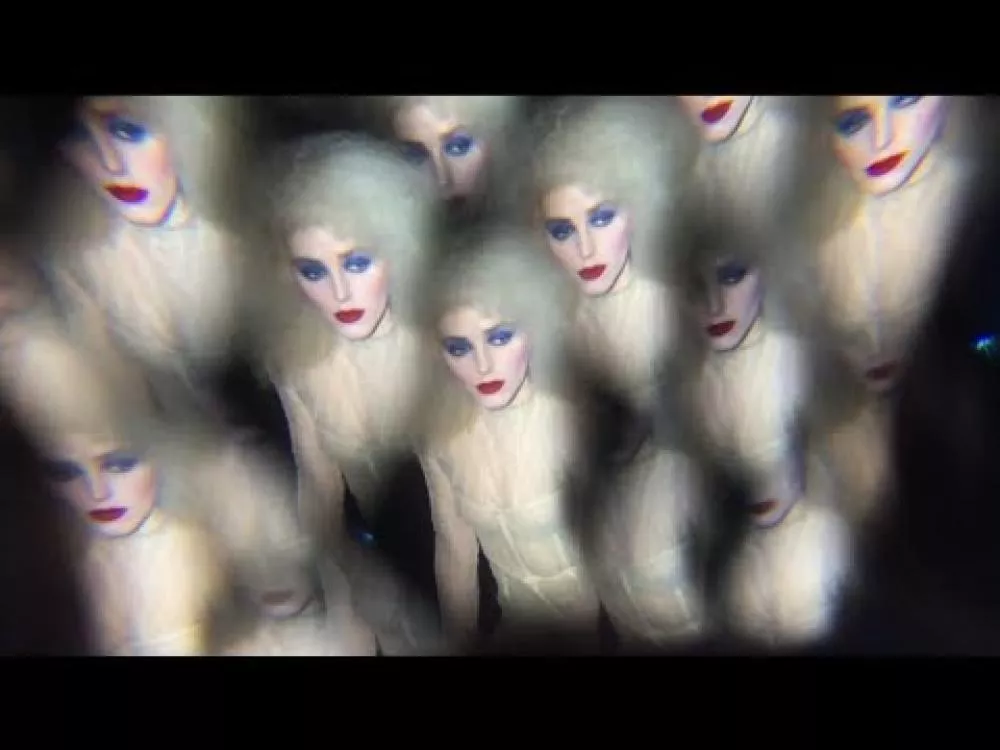 Illustration pour Nicolas Godin (Air) a sorti un nouveau clip