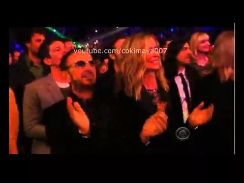 Illustration pour Live aux Grammys&nbsp;: Daft Punk, Pharell & Stevie Wonder – « Get Lucky/Freak Out/Another Star »