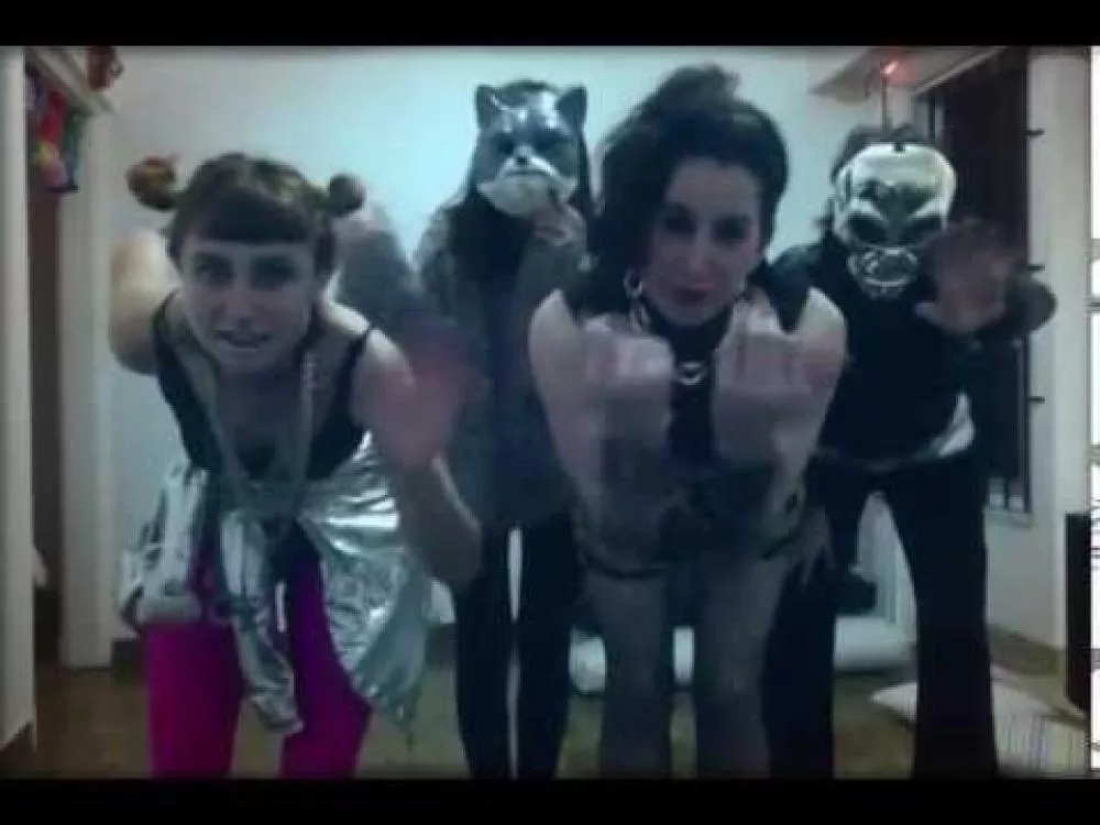 Illustration pour Clip exclusif&nbsp;: Sinux – « Creamy »