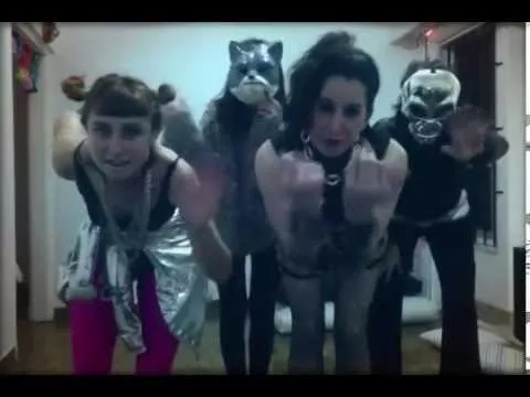 Illustration pour Clip exclusif&nbsp;: Sinux – « Creamy »