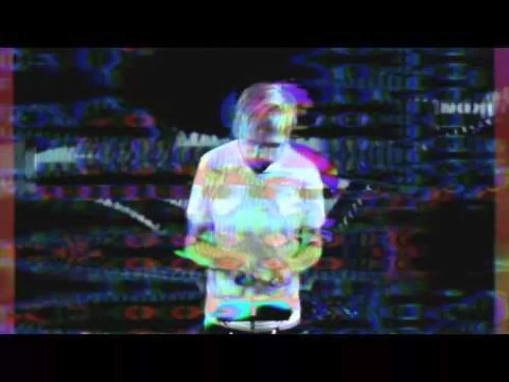 Illustration pour Clip&nbsp;: Fujiya & Miyagi – « Flaws »