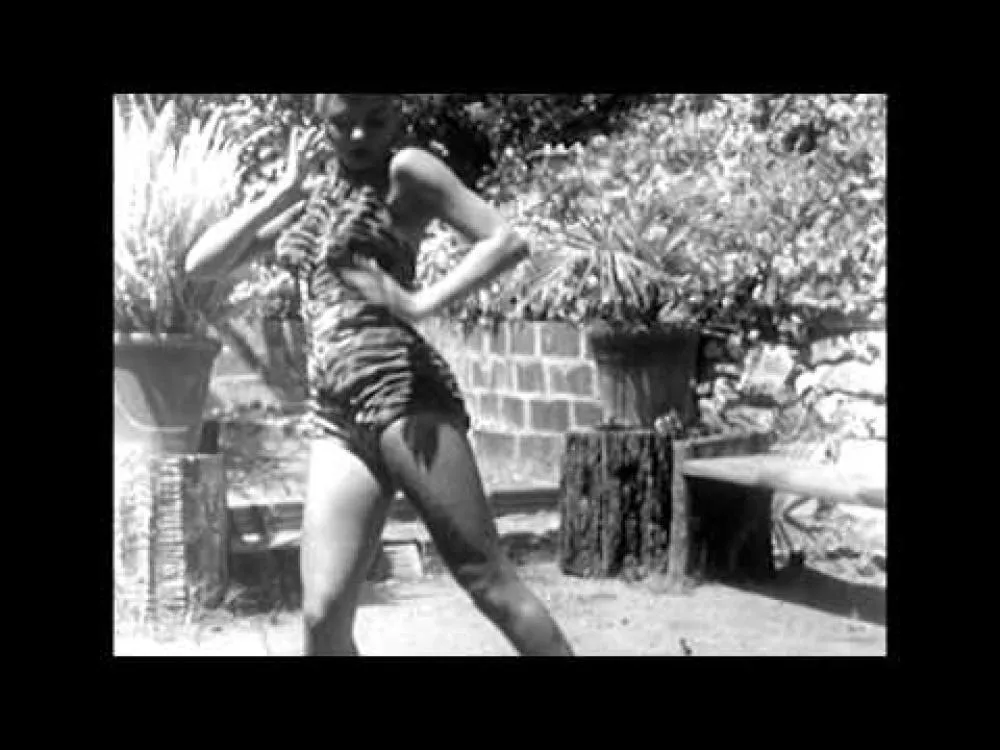 Illustration pour Exclu&nbsp;: CätCät dévoile son clip pour « From Dusk Till Dawn »