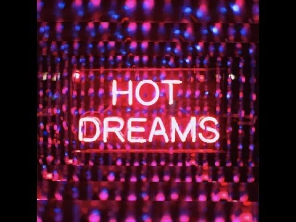 Illustration pour Clip: Timber Timbre – Hot Dreams