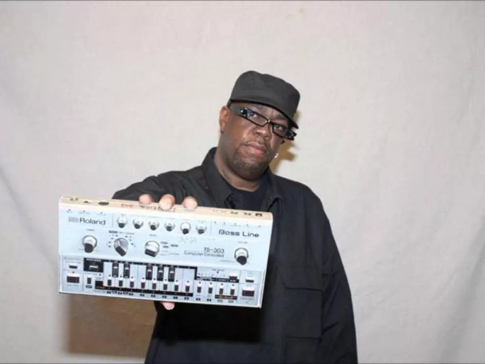 Illustration pour DJ Spank Spank, l&rsquo;un des créateurs de l&rsquo;acid-house, est décédé