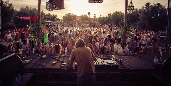 Illustration pour En direct de l&rsquo;Oasis Festival au Maroc