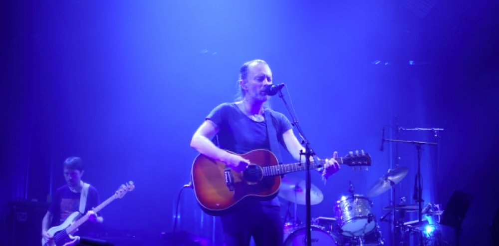 Illustration pour Radiohead a rejoué « The Bends » et « Fake Plastic Trees »