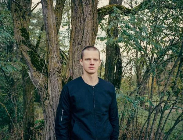 Illustration pour On ferait bien de regarder du côté de la Lituanie pour choper de bons maxis