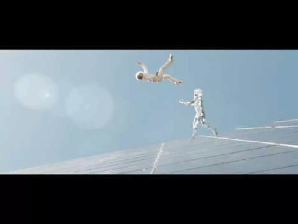 Illustration pour « Say It », le nouveau clip en apesanteur de Flume en featuring avec Tove Lo