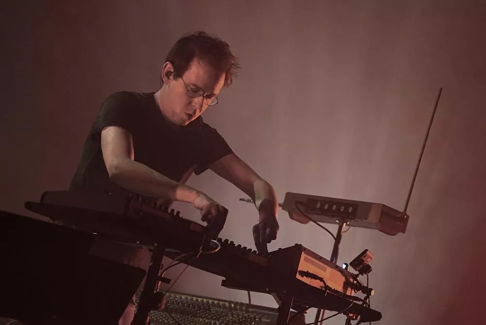 Illustration pour A (re)voir&nbsp;: le concert de Rone à la Philharmonie de Paris