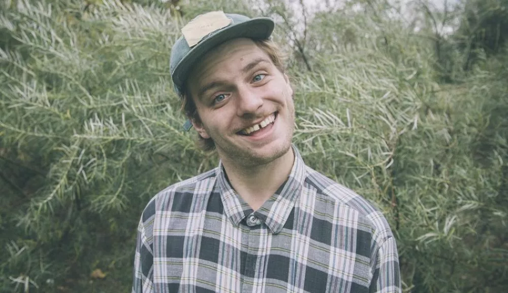Illustration pour Mac DeMarco, des pets et des wings très épicées&nbsp;: l&rsquo;interview LOL du jour