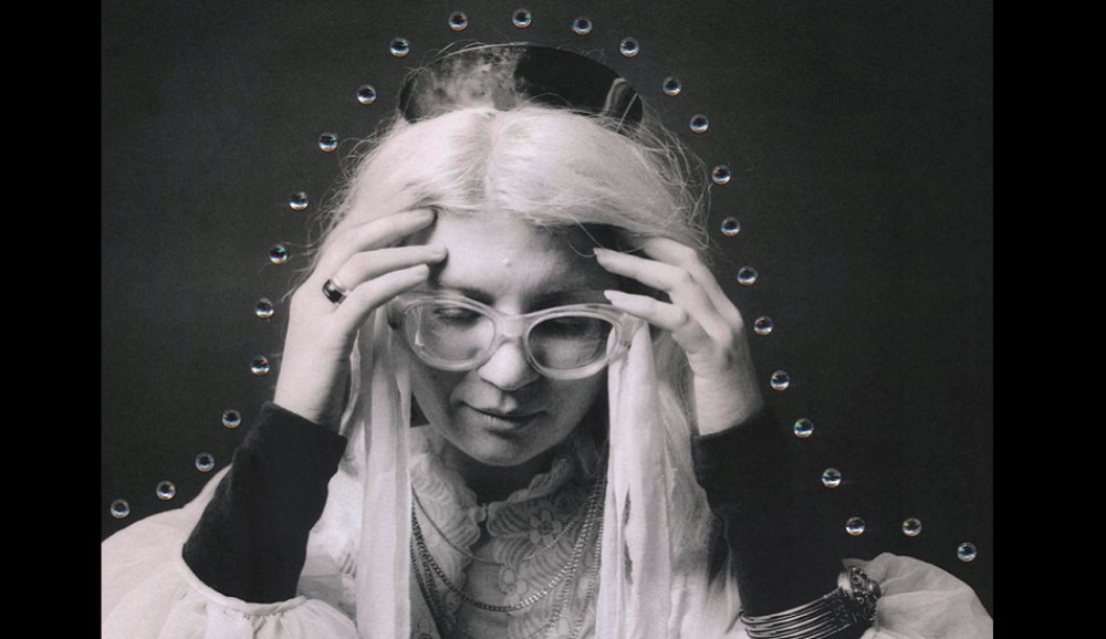 Illustration pour Exclu&nbsp;: Mary Ocher et son psychédélisme brut sur « My Executioner »