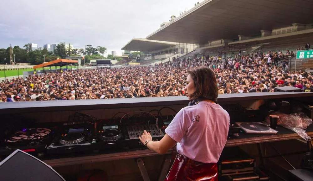 Illustration pour En direct du festival Dekmantel São Paulo