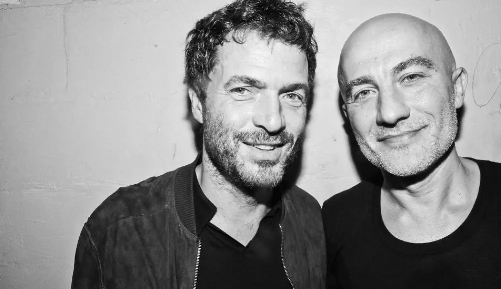 Illustration pour Cassius arrête la musique et se lance dans la confiture ?