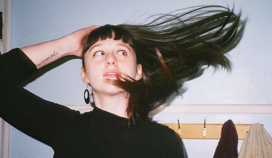 Illustration pour Waxahatchee annonce un nouvel album accompagné du nouveau morceau « Silver »