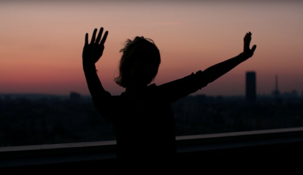 Illustration pour Le nouveau single de DJ Pone sort aujourd&rsquo;hui et il est accompagné d&rsquo;un clip !