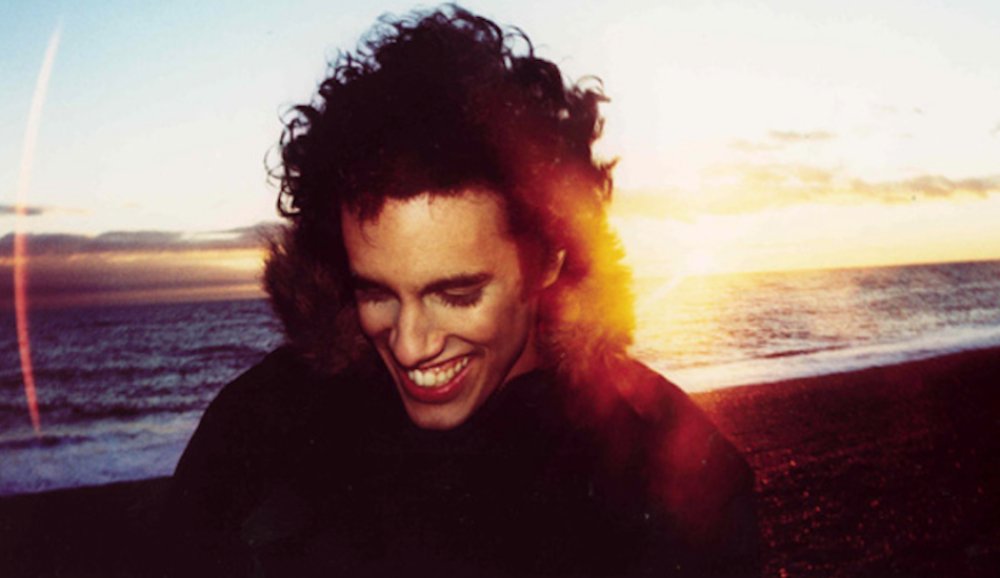 Illustration pour Le nouveau single de Four Tet est un antidépresseur naturel