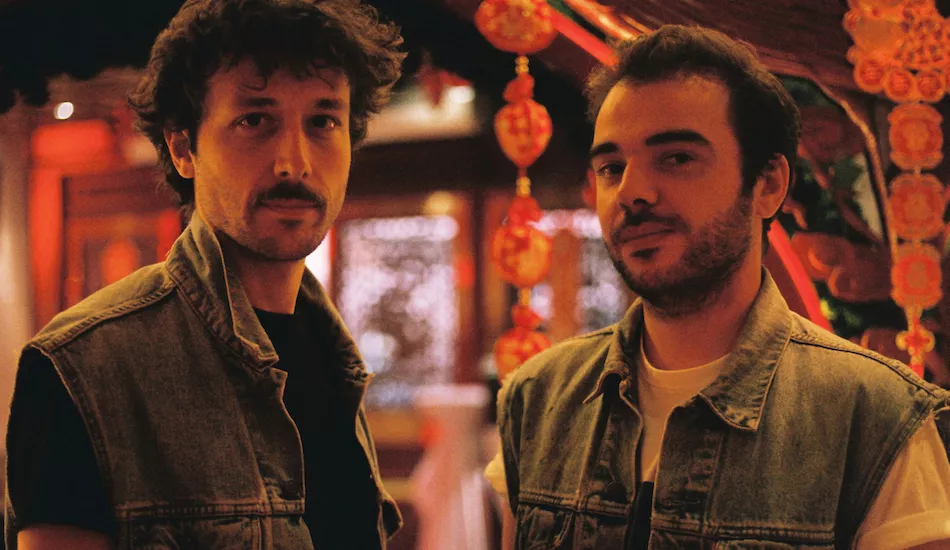 Illustration pour Exclu&nbsp;: musique de loubard et humour à gogo dans le nouvel EP du duo Il Est Vilaine