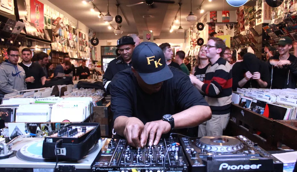 Illustration pour Le pionnier de la house from Chicago, Mike Dunn, annonce son premier album en 27 ans